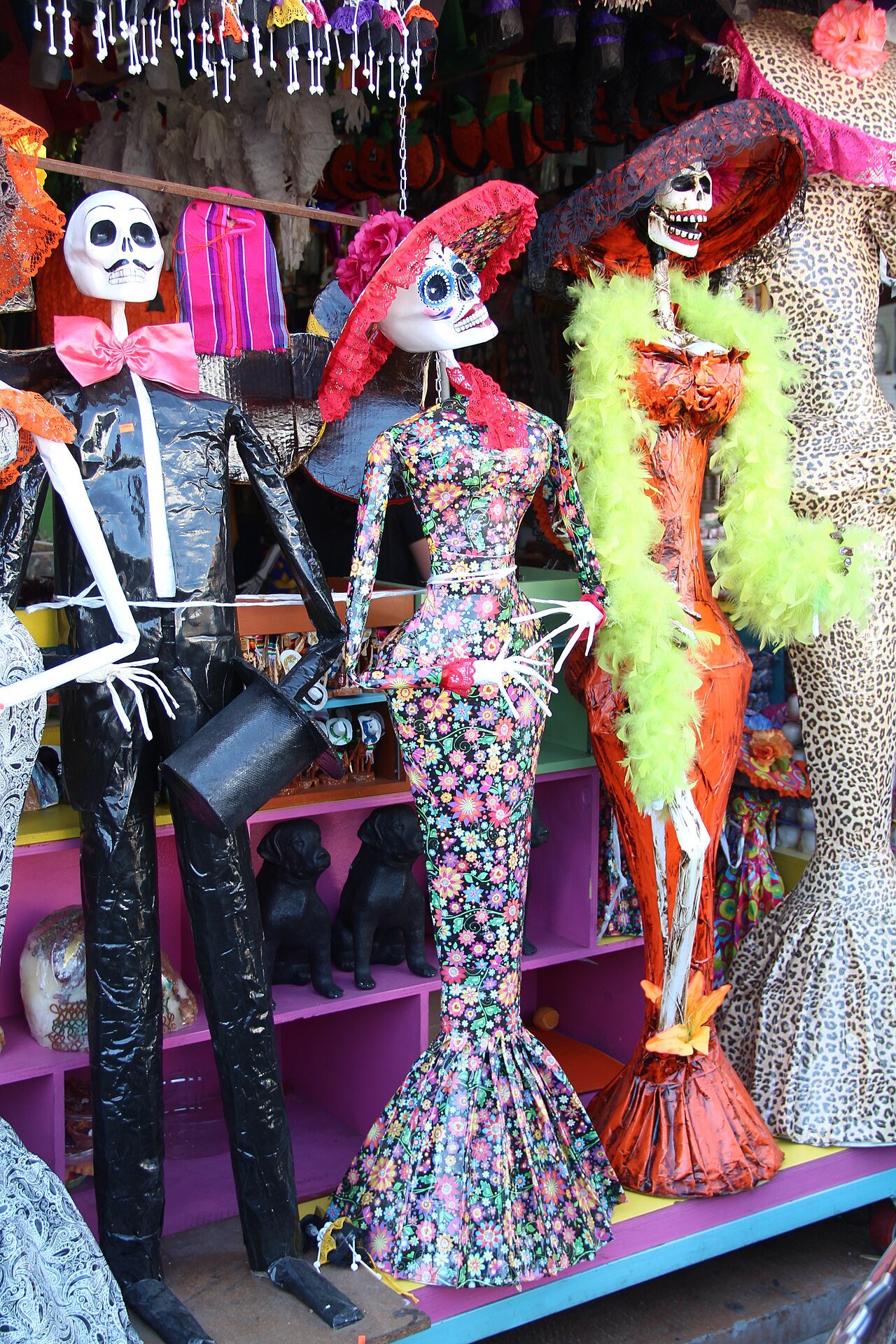 Catrina del Día de Muertos, figura central del desfile Regios hasta los Tuétanos