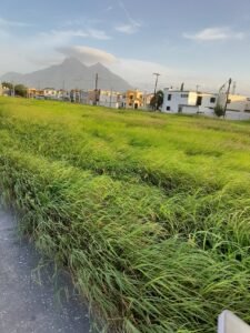 Nubes sobre el Cerro de la Silla, en Monterrey