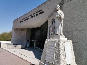 Biblioteca Central del Estado Fray Servando Teresa de Mier en Monterrey