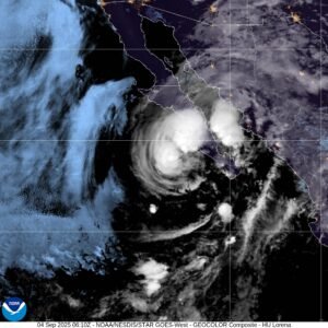 Imagen satelital de un huracán en el Pacífico oriental, similar al huracán Simon que vigila la Conagua