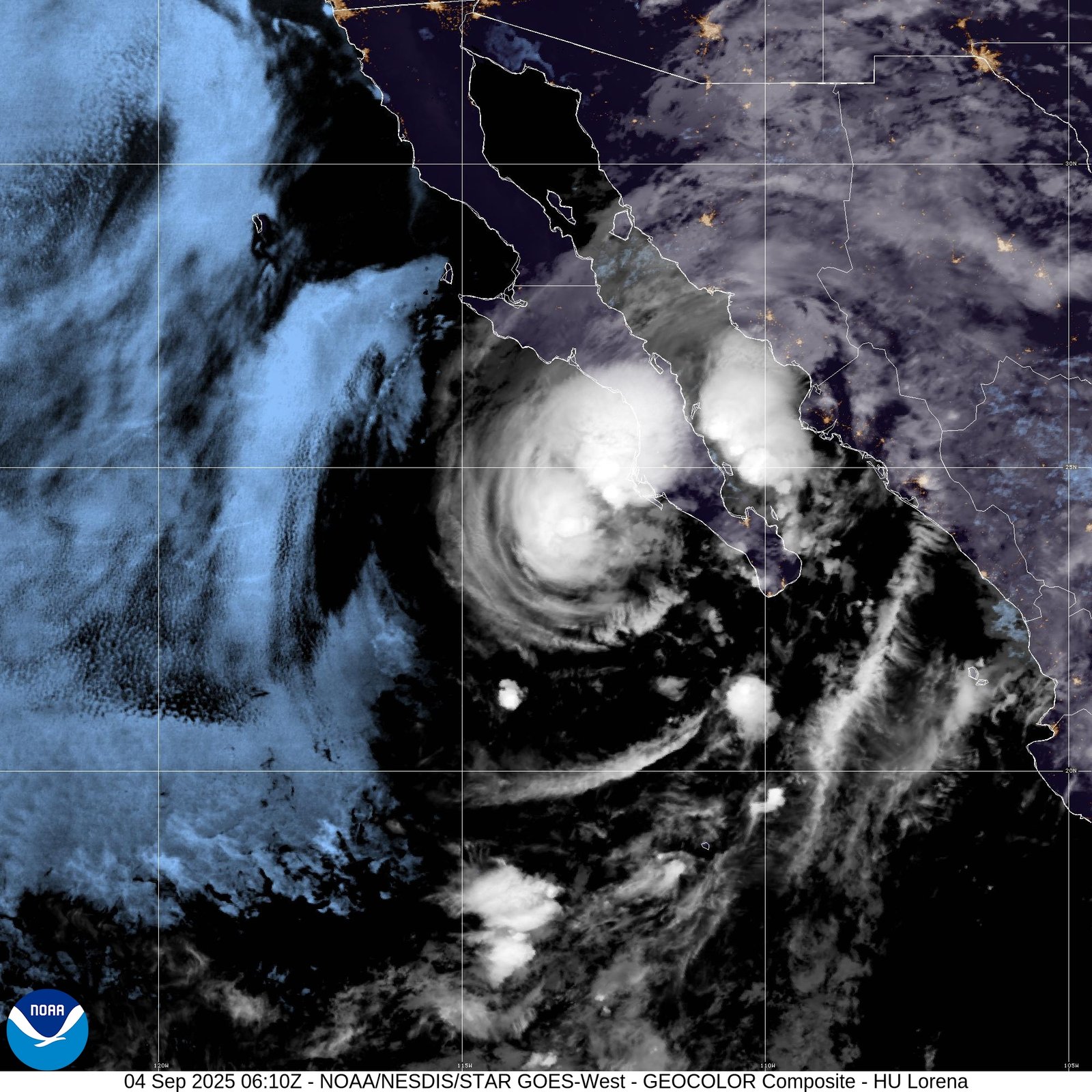 Imagen satelital de un huracán en el Pacífico oriental, similar al huracán Simon que vigila la Conagua