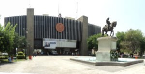 Palacio Municipal de Monterrey, Nuevo León, entidad clave rumbo a las elecciones de 2027.