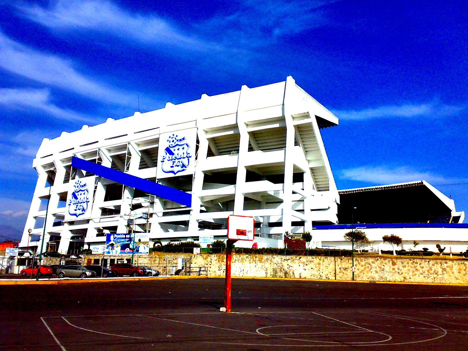 Estadio Cuauhtémoc, en Puebla, donde Rayados goleó 4-1