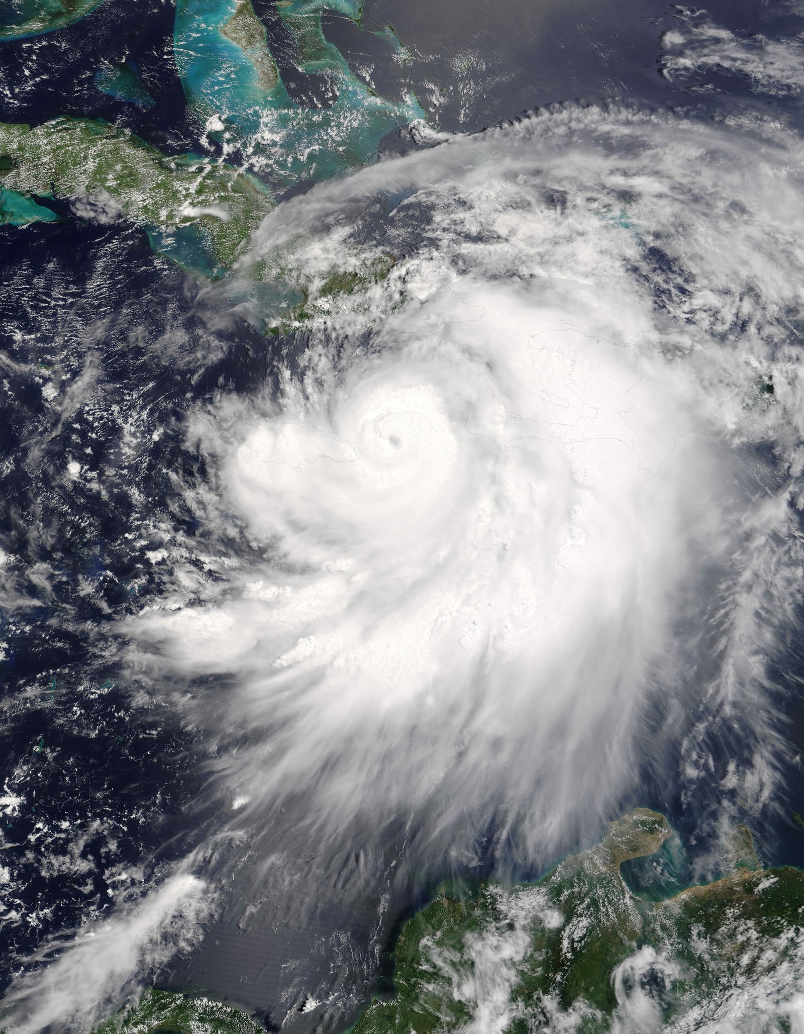 Frente frío 2 dejará lluvias torrenciales en seis entidades; Trudy se debilita a tormenta tropical