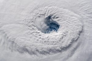 Imagen satelital ilustrativa de un huracán visto desde el espacio